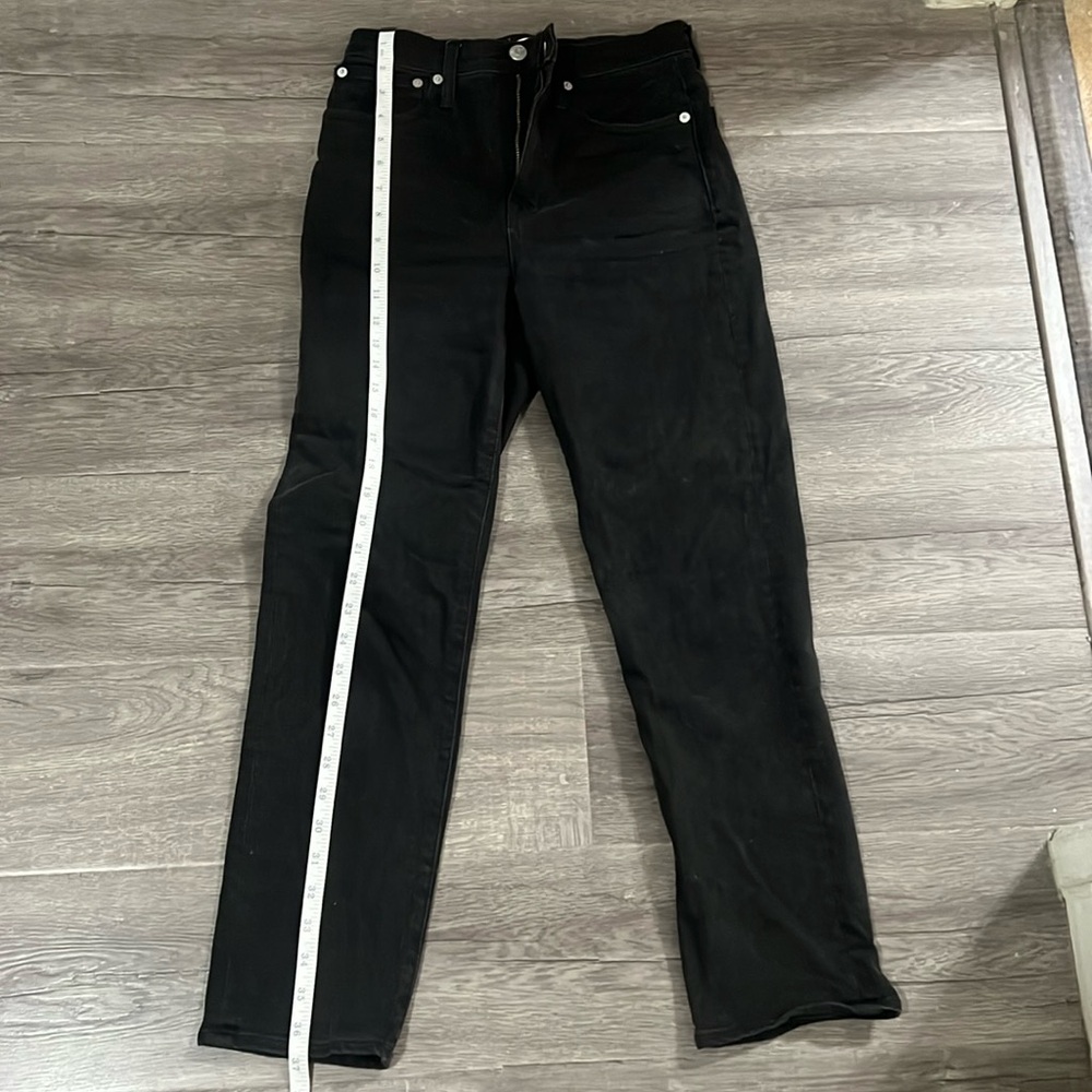Madewell- Classic Straight Jeans